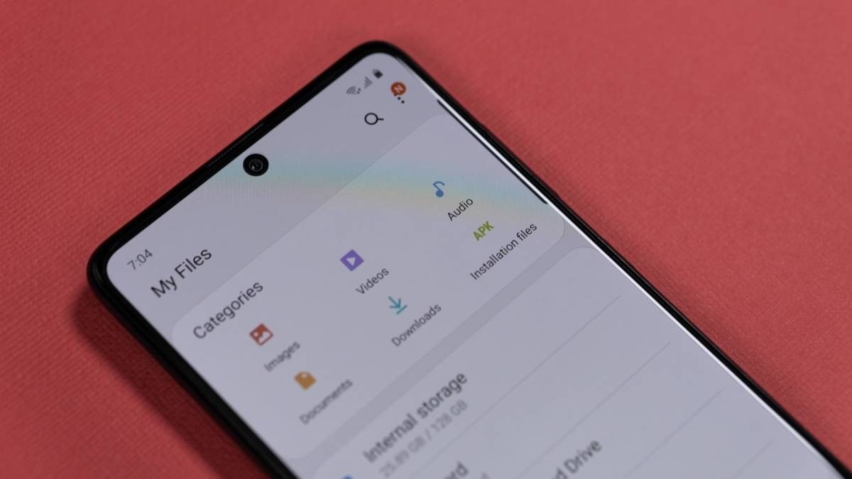 Review Repeated Document Downloads on Android